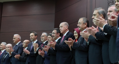 CUMHURBAŞKANI ERDOĞAN, YENİ KABİNESİNİ AÇIKLADI