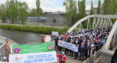 DÜNYA ÇEVRE GÜNÜNDE ÇEŞİTLİ ETKİNLİKLER DÜZENLENDİ