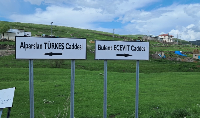 Türkiye’nin siyasi geleneğini en güzel şekilde örnekleyen tabelalar