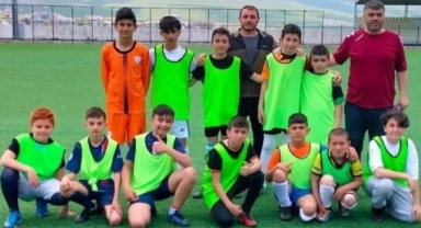 YENİ YILDIZLAR ARANIYOR