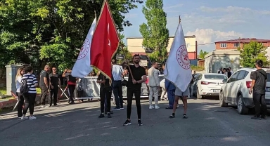 Ardahan'da kortej yürüyüşü