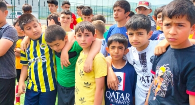 Futbolcu seçmelerine yoğun ilgi