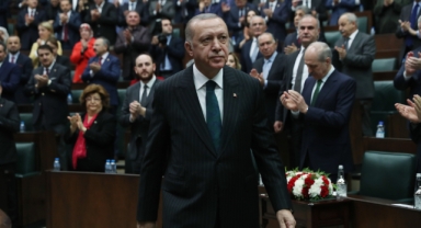 AK Parti'de olağanüstü kongre