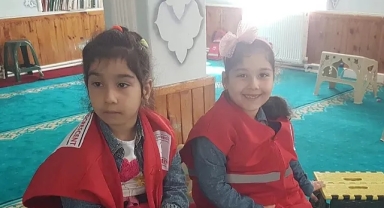 Ardahan'ın en minik Kızılay gönüllüleri