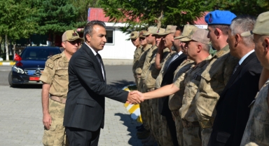 Vali Çiçek ziyaretlerine devam ediyor.