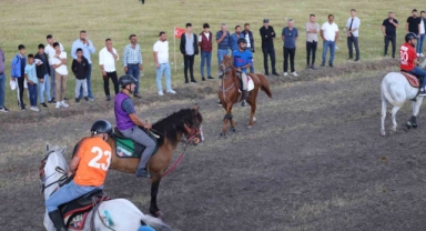 Ardahan’da 9. Rahvan At Yarışları yapıldı