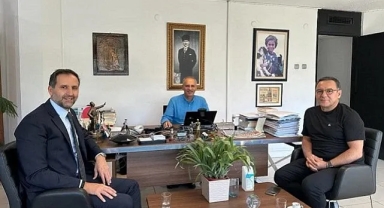 Vekil İncesu, Sözcü yazarlarını ziyaret etti