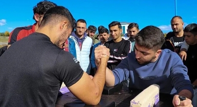 Bilek Güreşi Turnuvası düzenlendi