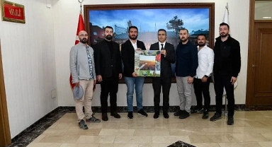 Dijital İçerik Üreticileri, Vali Çiçek'i ziyaret ettiler