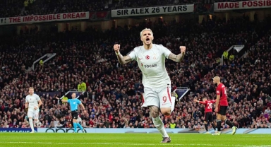 Galatasaray'dan, Manchester United'a karşı 2. galibiyet