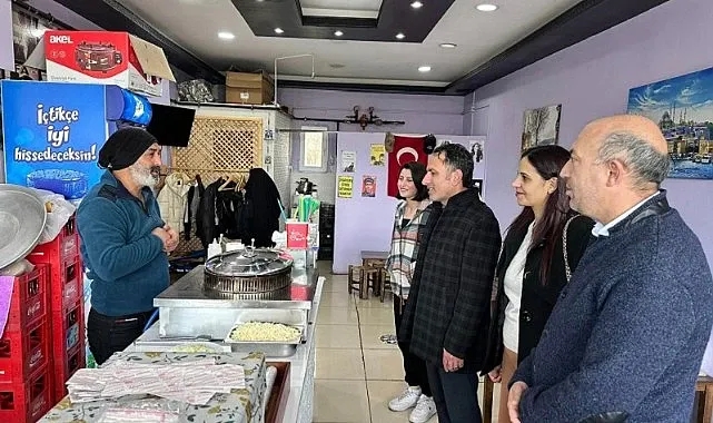 AK Parti Merkez ilçe teşkilatı sahada