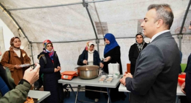 Ardahan’da Filistin’e destek çadırı kuruldu