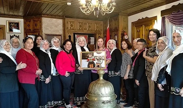 Ardahan Kars Iğdır Kadınlar Meclisi, kültür turu düzenledi
