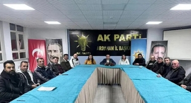 AK Parti'de istişare mesaisi