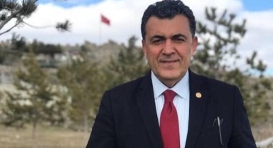 CHP mevcut başkan Faruk Demir'le devam kararı aldı