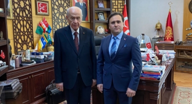GAZETECİ DİNÇER AKTEMUR, MHP’DEN BELEDİYE BAŞKANI ADAY ADAYI OLDU