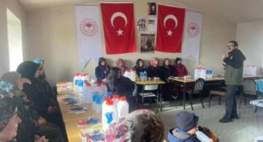Kadın üreticilerle kalkınma eğitimleri devam ediyor
