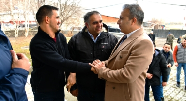 Vali Hayrettin Çiçek, köy ziyaretlerini sürdürüyor