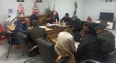 AK Parti sandık görevlilerini belirlemeye başladı