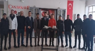 Çıldır’da bilek güreşi turnuvası sona erdi