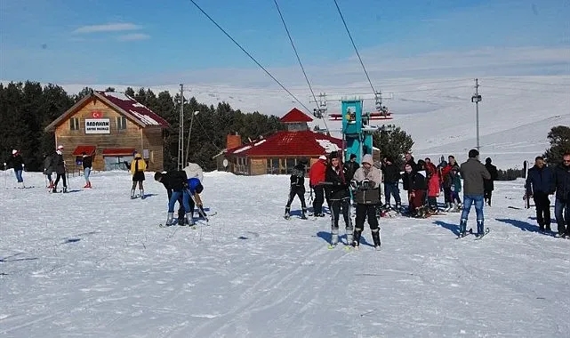 Haftasonu Kayak severlerin yüzü güldü