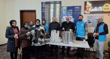 Öğrencilere sıcak çorba ikramı