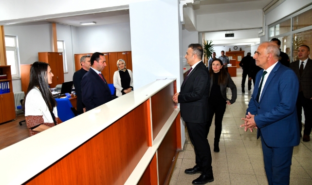 Vali Çiçek kurum ziyaretlerine devam ediyor