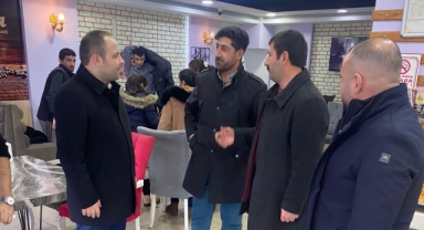 Vekil Koç, esnaf ziyaretine çıktı