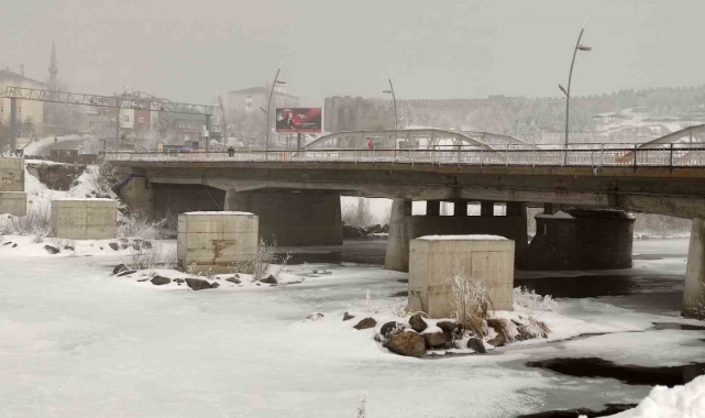 Ardahan’da dondurucu soğuklar yeniden etkisini arttırdı