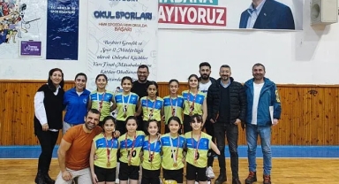 Salonsuz şampiyonlar!