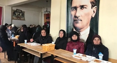 Köyden siyasete, evden işe 8 Mart
