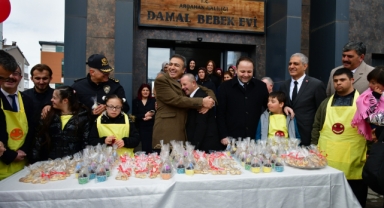 Vali Çiçek