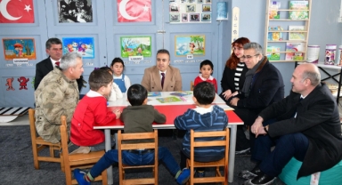 Vali Çiçek, Küçüksütlüce köyünü ziyaret etti