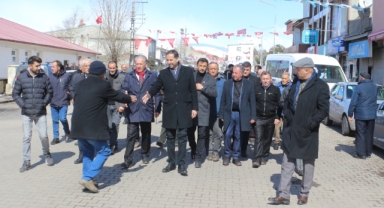 Vekil İncesu, Hanak ilçesinde CHP adayını destekledi