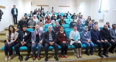ARÜ'de sınır ve serhat kavramları konulu konferans