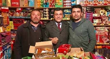 Başkan Demir, seçim zaferinin ardından esnafı ziyaret etti