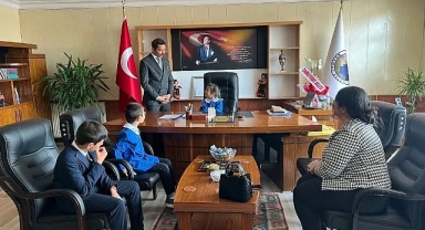 Çamlıyurt, koltuğunu çocuk başkanlara devretti