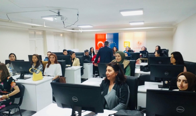 Ardahan balının e-pazarlaması için kurslar başladı
