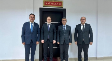 Ardahan Eğitim Yöneticilerinden Hanak Kaymakamına Ziyaret