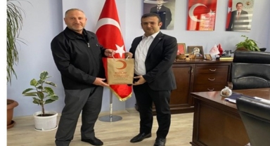 Ardahan Kızılay Şube Başkanı, Aile ve Sosyal Hizmetler İl Müdürünü Ziyaret Etti