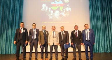 Azerbaycan Demokratik Cumhuriyeti Başlıklı Konferans Düzenlendi