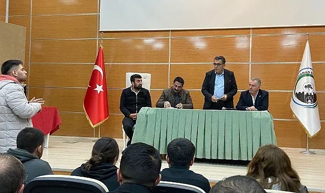 Başkan Demir, Protesto yapan Öğrencileri Dinledi