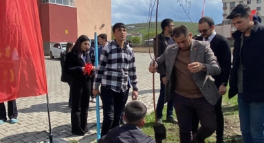 Göle'de Fidan Dikme Etkinliği düzenlendi