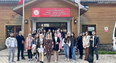 Türkiye’nin İlk ve Tek Sokak Tipi Huzurevine Anlamlı Ziyaret