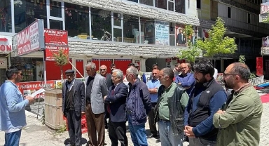 Ardahan DEM Parti, kayyum atanması kararına ilişkin basın açıklaması yaptı