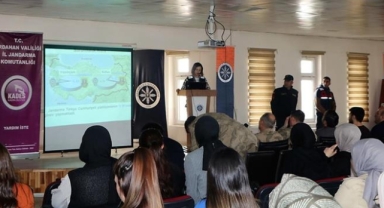 Çıldır MYO’da Jandarma Tanıtım Faaliyetleri Gerçekleştirildi