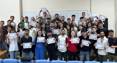 Eğitmenler, Öğrencilere Antrenörlük Eğitimi Verdi