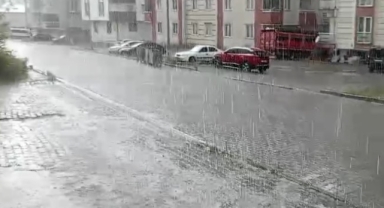 Ardahan'da Sağanak ve Fırtına Uyarısı.