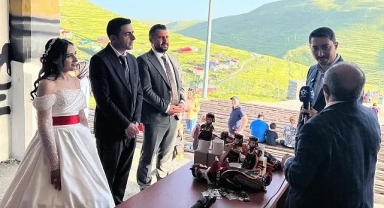 GENÇLER ATA’NIN HUZURUNDA “EVET” DEDİ
