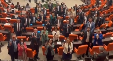 İncesu, Özel'in Eylem Çağrısına TBMM'de Katıldı